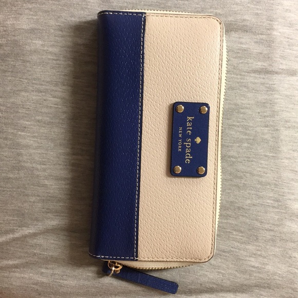 Kate Spade Lacey wallet - Picture 1 of 7